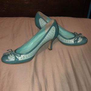 Gianni Bini Two Tone Teal/Blue Mid Heel Pumps